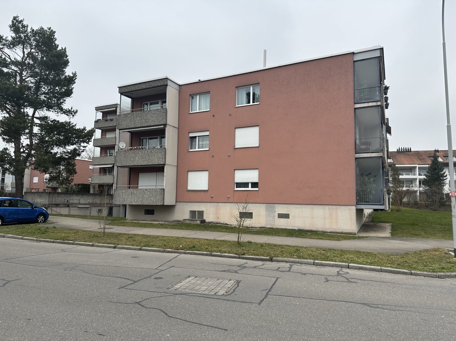 Oberglatt, Bachstrasse 1+3+5